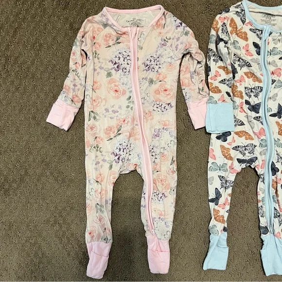 Three Caden Lane Convertible Sleepers - Picture 2 of 5